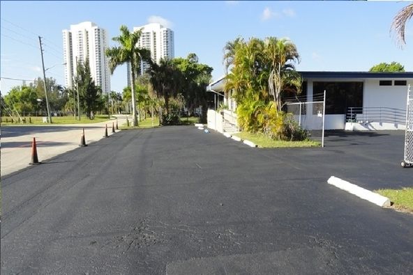 3131 E Riverside Dr, Fort Myers, FL 33916